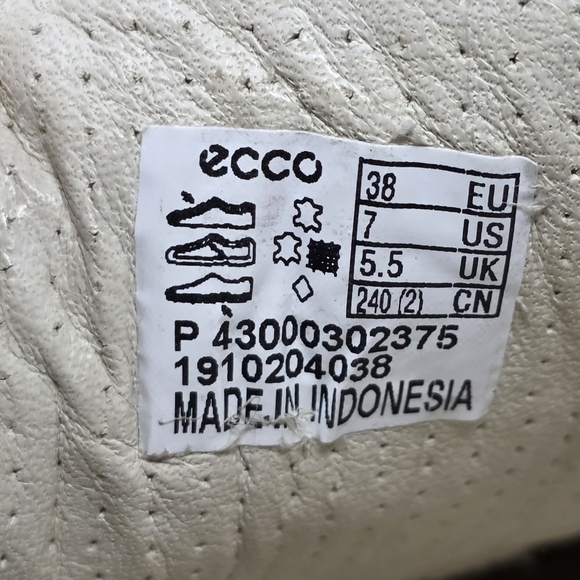 Ecco Soft-7 Runner Womens Size 7 Grey Nubuck Leather Casual Lace Up Pre-owned - Picture 4 of 10